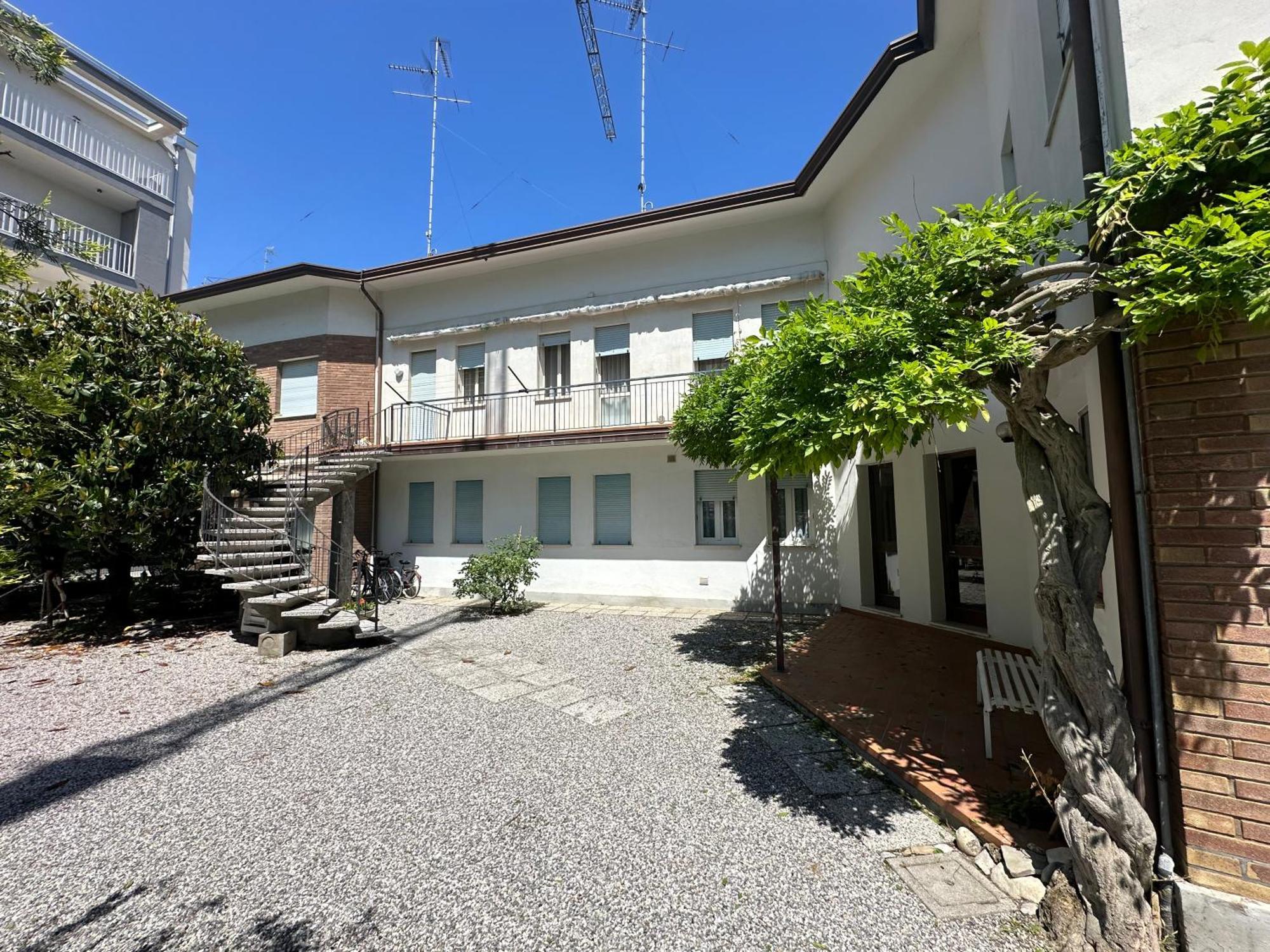 Appartement Casa Francesca - Agenzia Cocal à Caorle Extérieur photo
